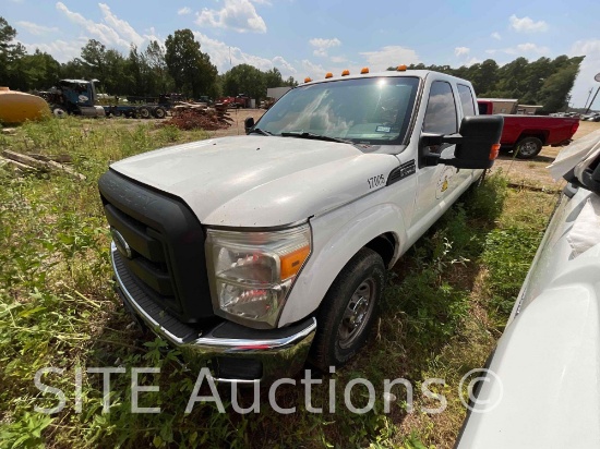 2014 Ford F250 SD Crew Cab Pickup Truck