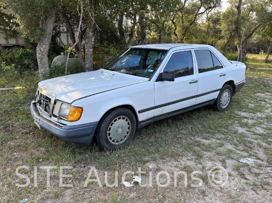 1987 Mercedez-Benz 300D Turbo