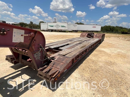 2000 Fontaine Tri/A Lowboy Trailer