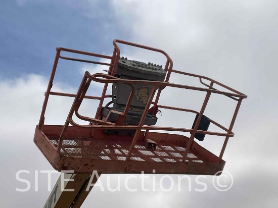 2004 JLG 600S Telescopic Boom Lift