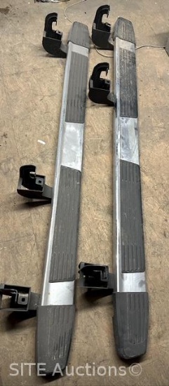 Unused GMC/Chevy Running Boards