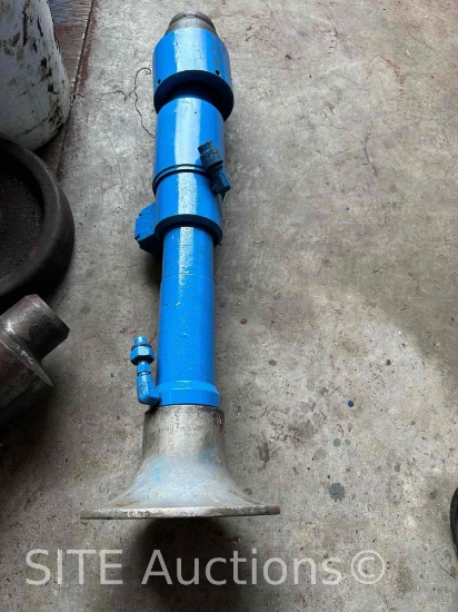 Bowen Cased-Hole Wireline Pack-Off w/ Grease Injection Port