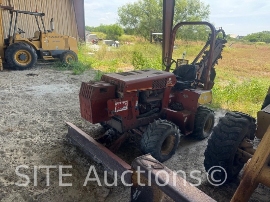 2004 Ditch Witch 3700 Trencher