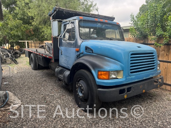 1991 International 4700LP S/A Flatbed Truck