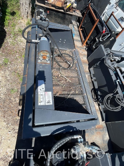 Unused Skid Steer Vibrating Screening Bucket