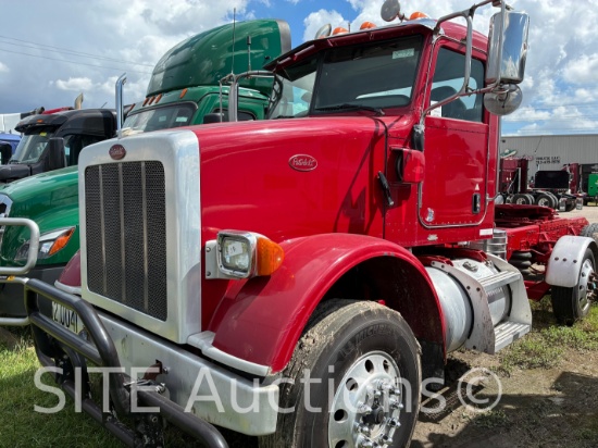 2015 Peterbilt 365 T/A Day Cab Truck Tractor