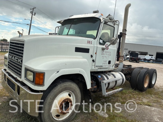 2011 Mack CHU613 T/A Day Cab Truck Tractor