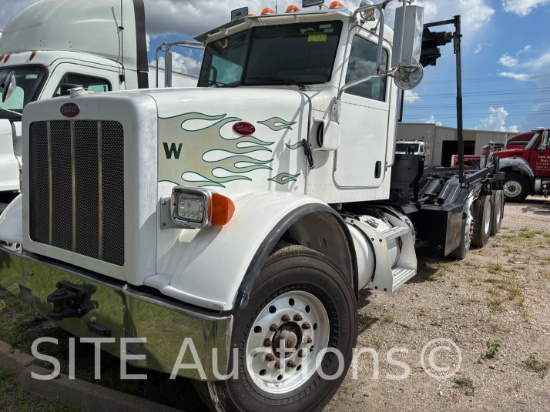 2011 Peterbilt 365 Tri/A Roll Off Truck