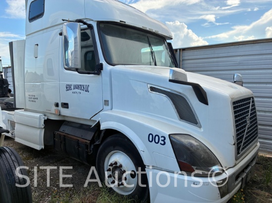 2017 Volvo VNL T/A Sleeper Truck Tractor