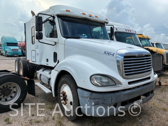 Freightliner T/A Sleeper Truck Tractor