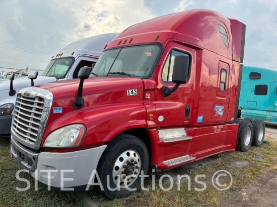 Freightliner Cascadia T/A Sleeper Truck Tractor
