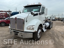 2017 Kenworth T880 T/A Daycab Truck Tractor