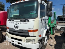 2011 UD UD3300 S/A Hook Lift Truck