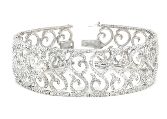18K White Gold Ladies Bracelet with 11.63ct tw Diamonds