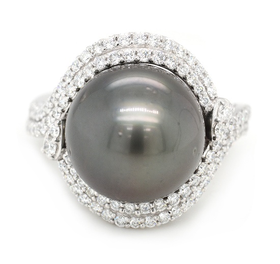 Platinum Ladies Ring with 14.46mm Tahitian Pearl and 0.98tcw Adjacent Diamonds