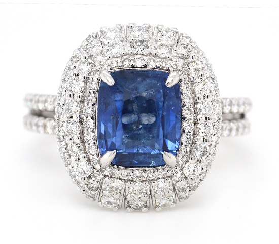 Platinum Ladies Ring with 2.75ct GIA Certified Natural Sapphire and 0.95tcw Adjacent Diamonds