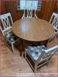 Round Kitchen Table with 4 Chairs - w/Leaf