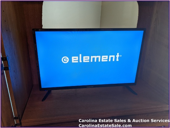 32" Element Flat Screen TV