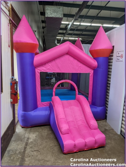 Blow-Up Play Castle with Fan