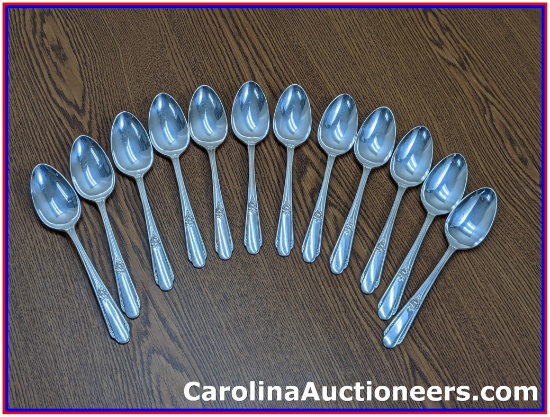 12 Vintage WM Rogers Spoons
