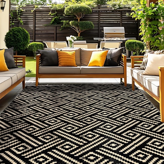 OPPODREAM OUTDOOR RUG. 5X8 FT, WATERPROOF, REVERSIBLE, BLACK/BEIGE, PATIO/CAMPING/DECK USE