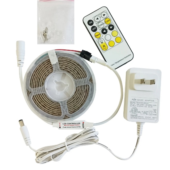 UTILITECH 8-FT LED SWITCHABLE WHITE STRIP LIGHT