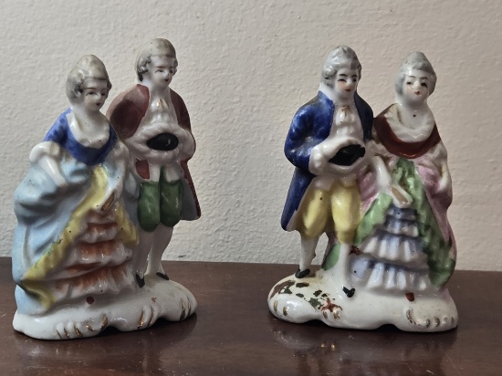 VINTAGE OCCUPIED JAPAN PORCELAIN FIGURINE MAN WITH HAT AND WOMAN WITH FAN, 3.5"H EACH