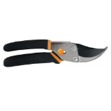 Fiskars Garden Tools 5.5 in. Bypass Pruner 91099966J, $11.47 Est. Retail Value