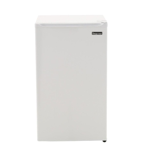 Magic Chef 3.5 cu. ft. Mini Refrigerator in White, ENERGY STAR. $171.35 ERV
