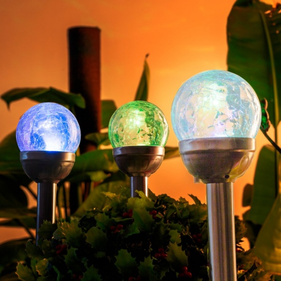 GIGALUMI Solar Lights Outdoor, Cracked Glass Ball Dual LED Garden Lights. $23 MSRP