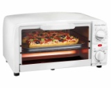 Hamilton Beach 31116R Proctor Silex Four Slice Toaster Oven. $51 MSRP