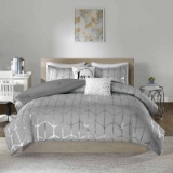 Intelligent Design Khloe Comforter Set,$67 MSRP