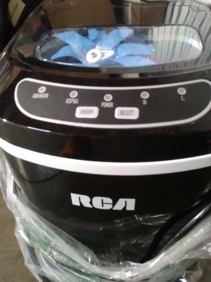 RCA Ice Maker