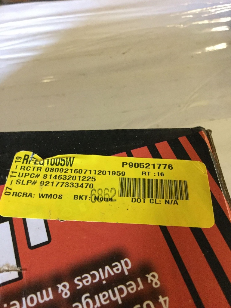 stanley fatmax power station 1000 on Stanley Fatmax 1000 Peak Amp Power Station Jump Starter Air Pressure Power Up Estate Personal Property Online Auctions Proxibid