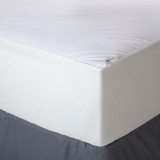 AllerEase Maximum Allergy & Bedbug Protection Zippered Mattress Protector, 1 Each by Aller-Ease