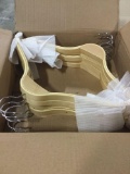 Wooden Clothes Hangers 10 Pieces