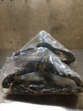 AmazonBasics Velvet Suit Hangers - 50-Pack, Black, 21 MSRP