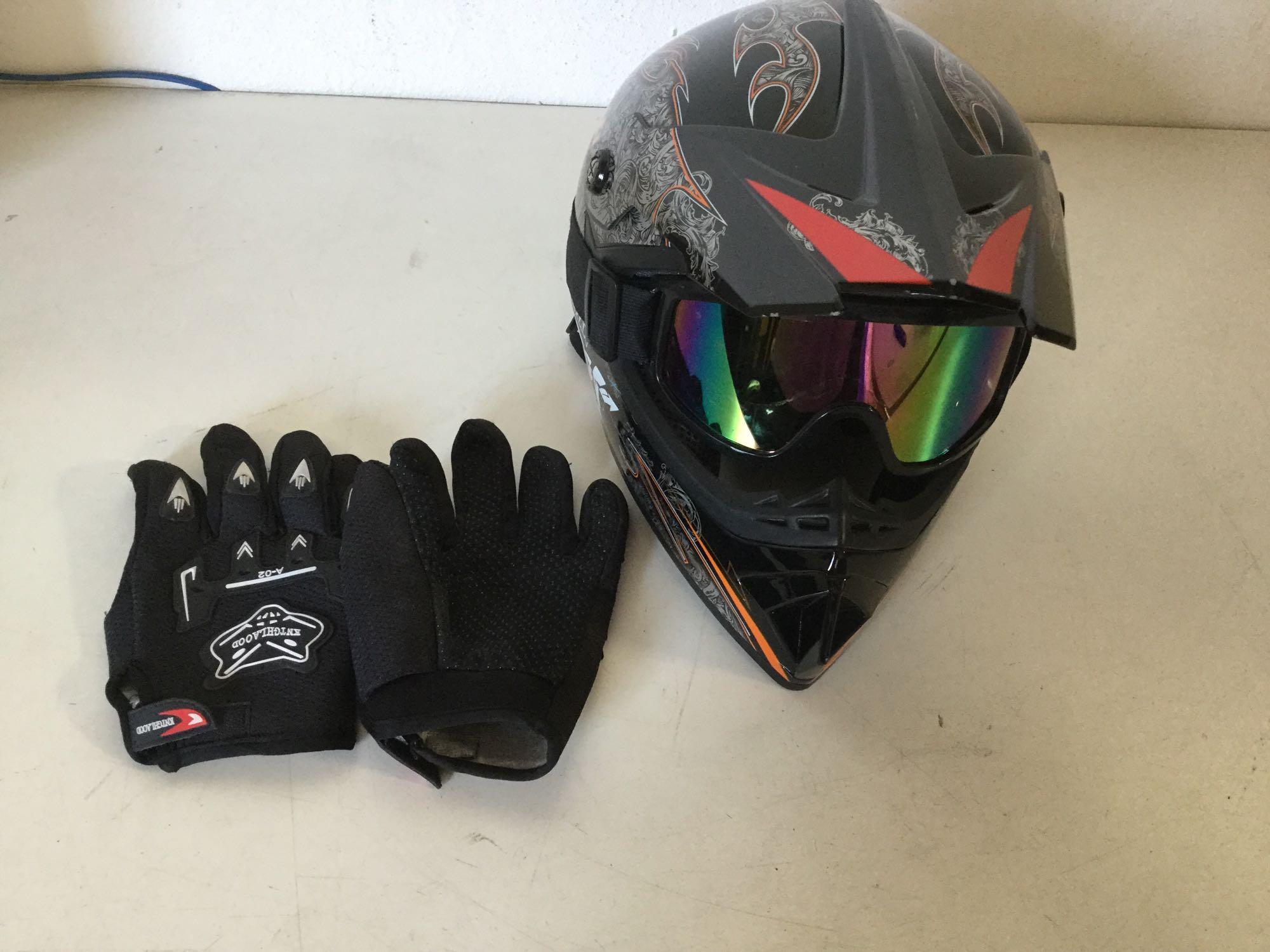 Sebastian Tatan Mejia Motorcycle Helmet, | Proxibid