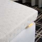 UTTU Memory Foam Mattress Topper