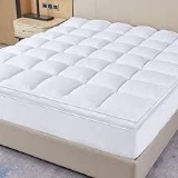 D and G THE DUCK AND GOOSE CO Mattress Topper (King) - $79.99 MSRP