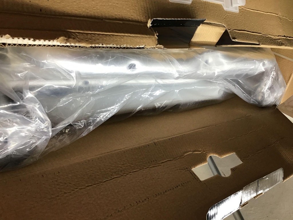 guardian bath bench with back and arms