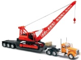 Kenworth W900 Big Rig with Crane - 1:32 Scale
