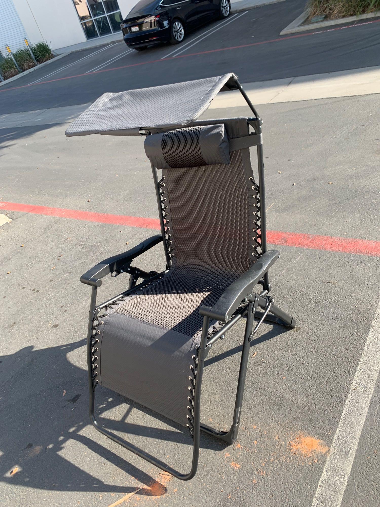 Yoli Zero Gravity XL Shade Chair Proxibid