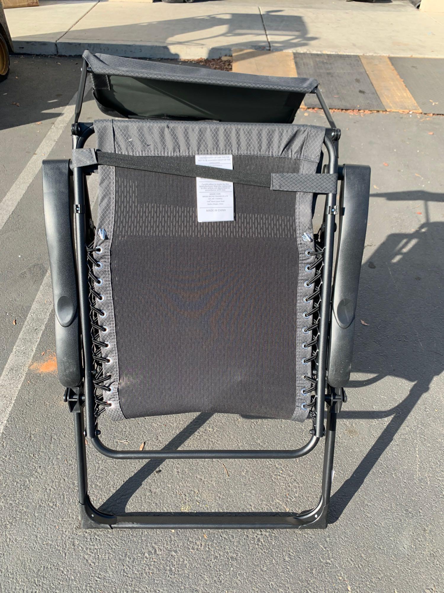 Yoli Zero Gravity XL Shade Chair Proxibid