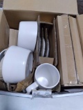 Laurie Gates Montery Dinnerware Set 16 Pieces