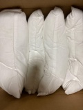 Pillow, White 4 Pack