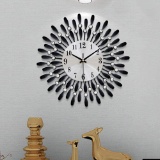 FLEBLE Modern 14 inch Metal Wall Clock