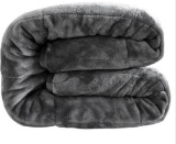 Je T'adore 15 lb. Velvet Sherpa Weighted Blanket, $49.94