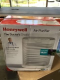 Honeywell HEPA Air Purifier, Medium Room (155 sq. ft) $100.88 MSRP