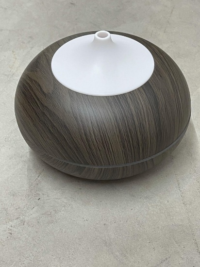 InnoGear 300ml Aromatherapy Essential Oil Diffuser Wood Grain Aroma Diffusers Cool Mist - $21.99MSRP